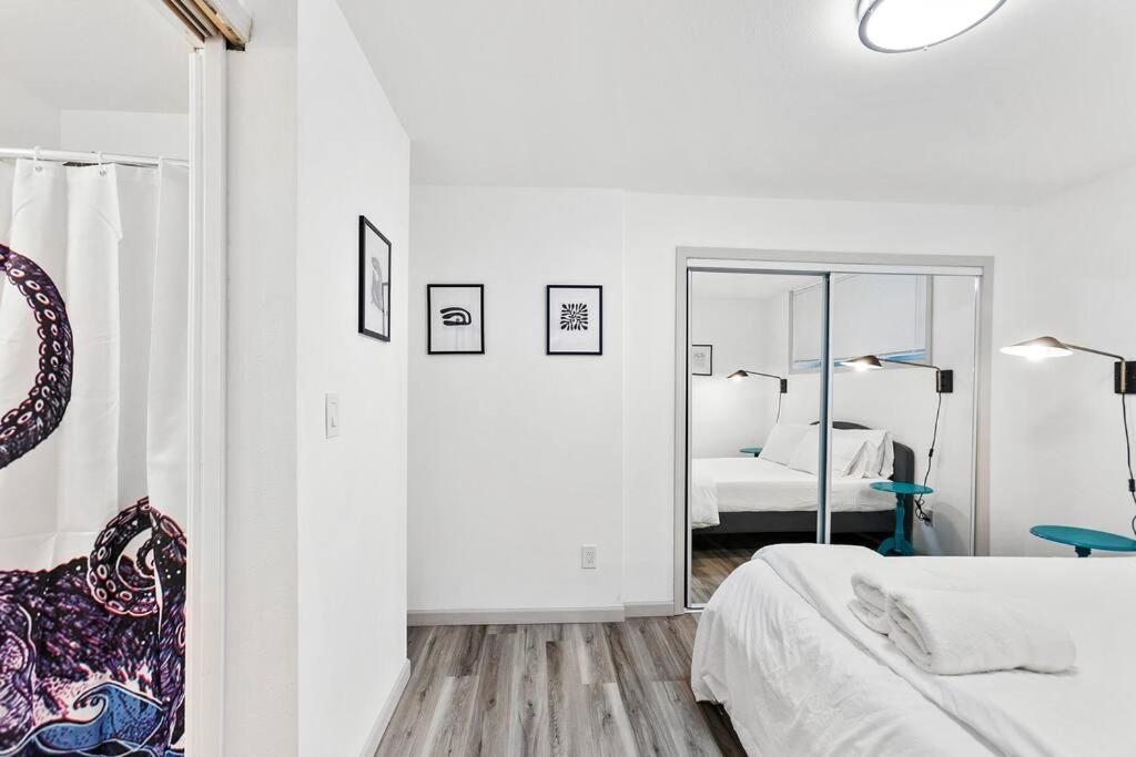 Hillside In Seattle - Updated And Well Appointed. エクステリア 写真